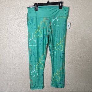 NWT Disney Women’s Medium Castle Exercise Stretch Pants Crop Leggings